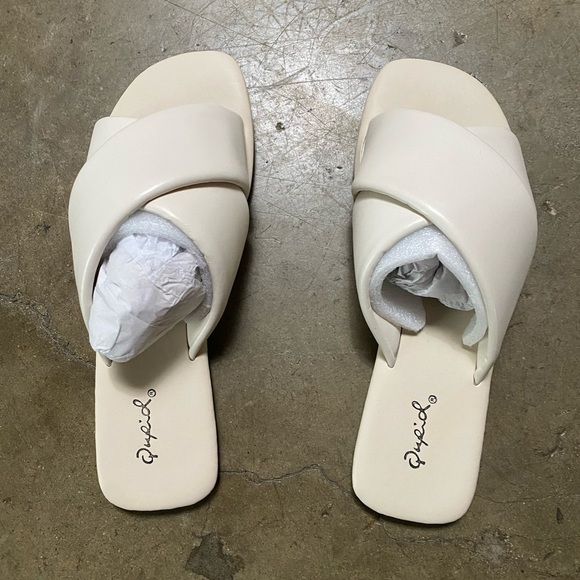 Criss cross flat sandals Ivory - Picture 3 of 8